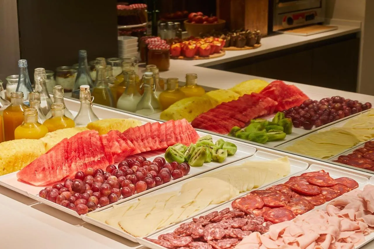 ***  Hotel Denit Barcelona Spain