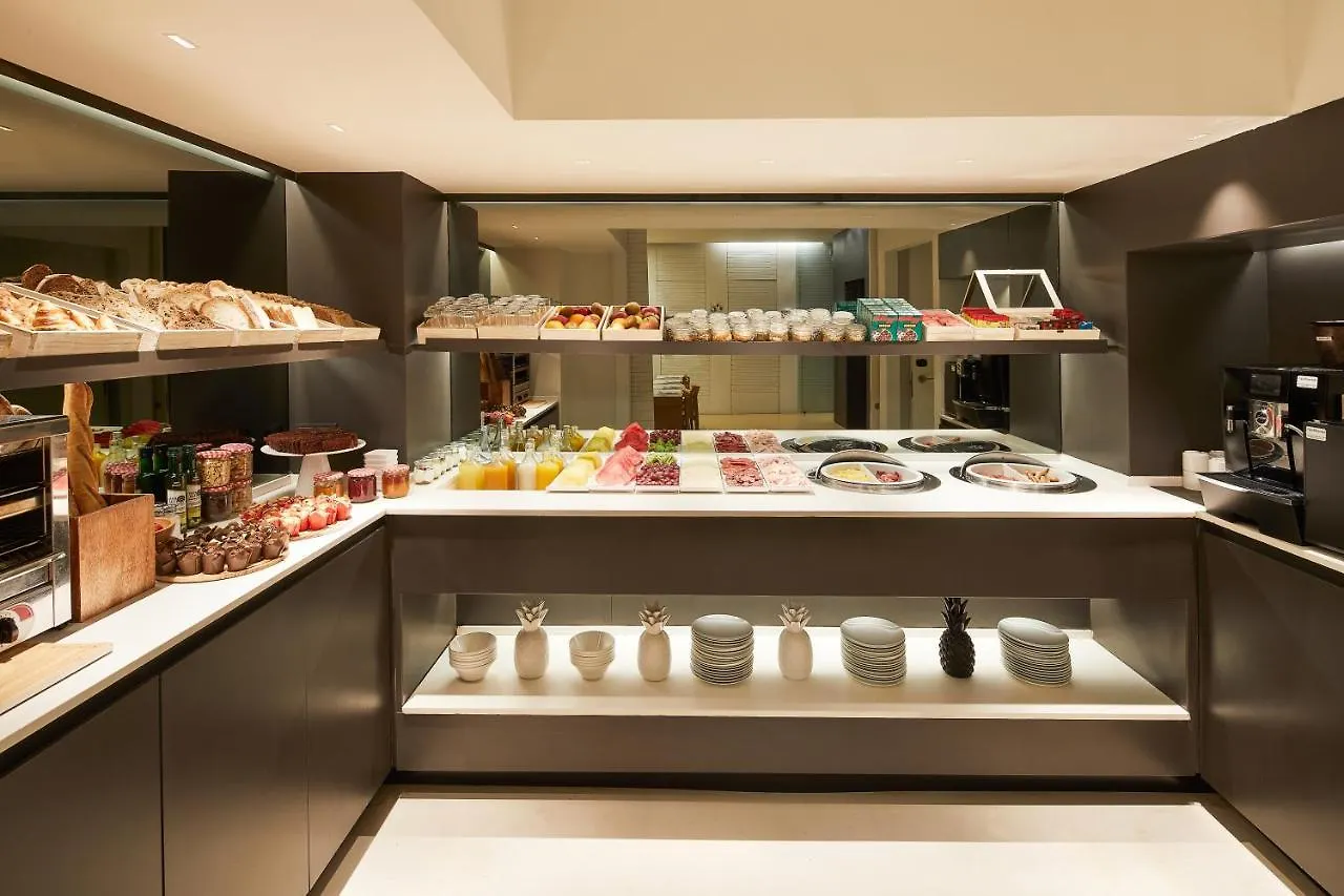 Hotel Denit Barcelona 3*,
