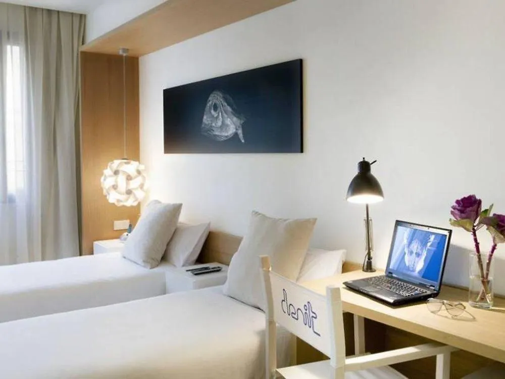 Hotel Denit Barcelona Spain