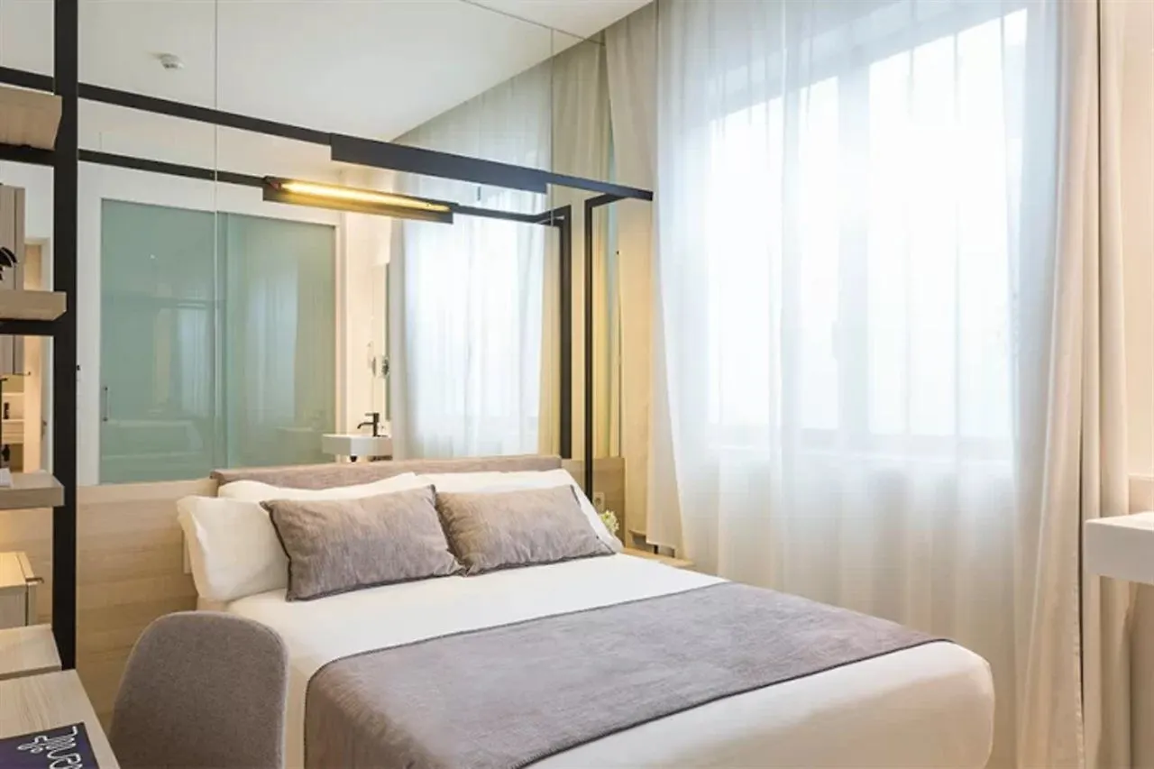 Hotel Denit Barcelona 3*,  Spain